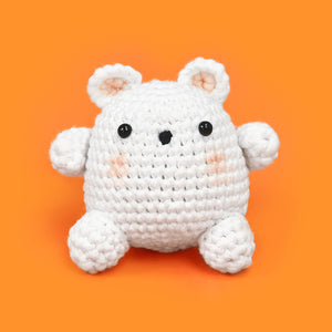 Beginner white bear Luna crochet DIY set